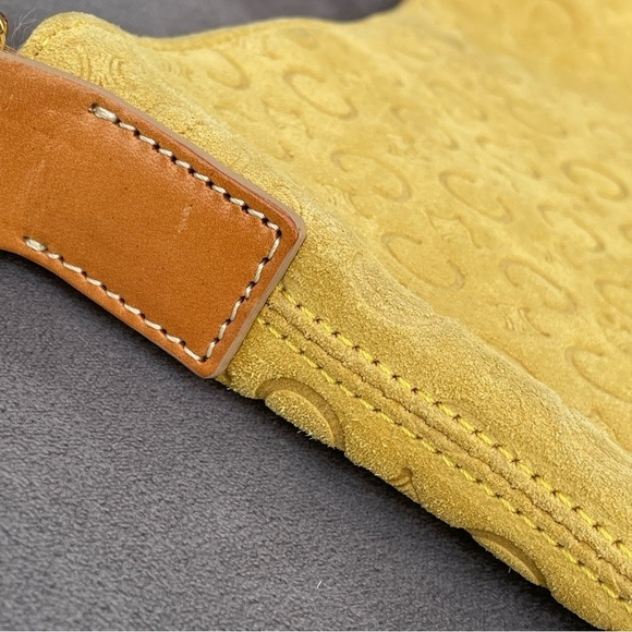 RARE ❤️ Celine Vintage Golden Yellow Suede Leather C Logo Designer Shoulder Bag - Picture 7 of 16